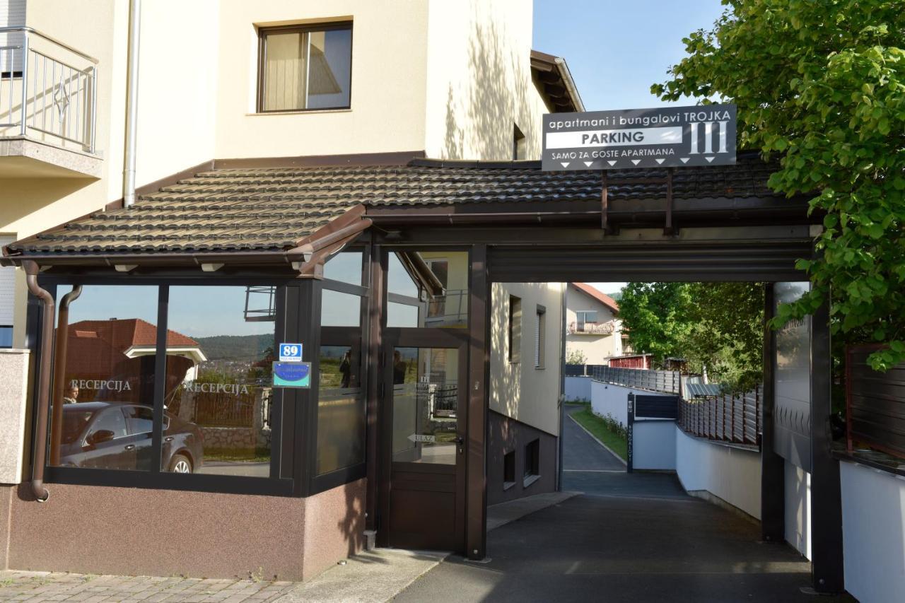 Apartmani I Bungalovi Trojka Banja Luka Ngoại thất bức ảnh