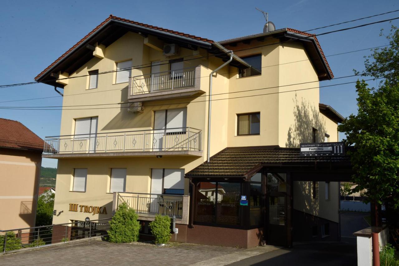 Apartmani I Bungalovi Trojka Banja Luka Ngoại thất bức ảnh