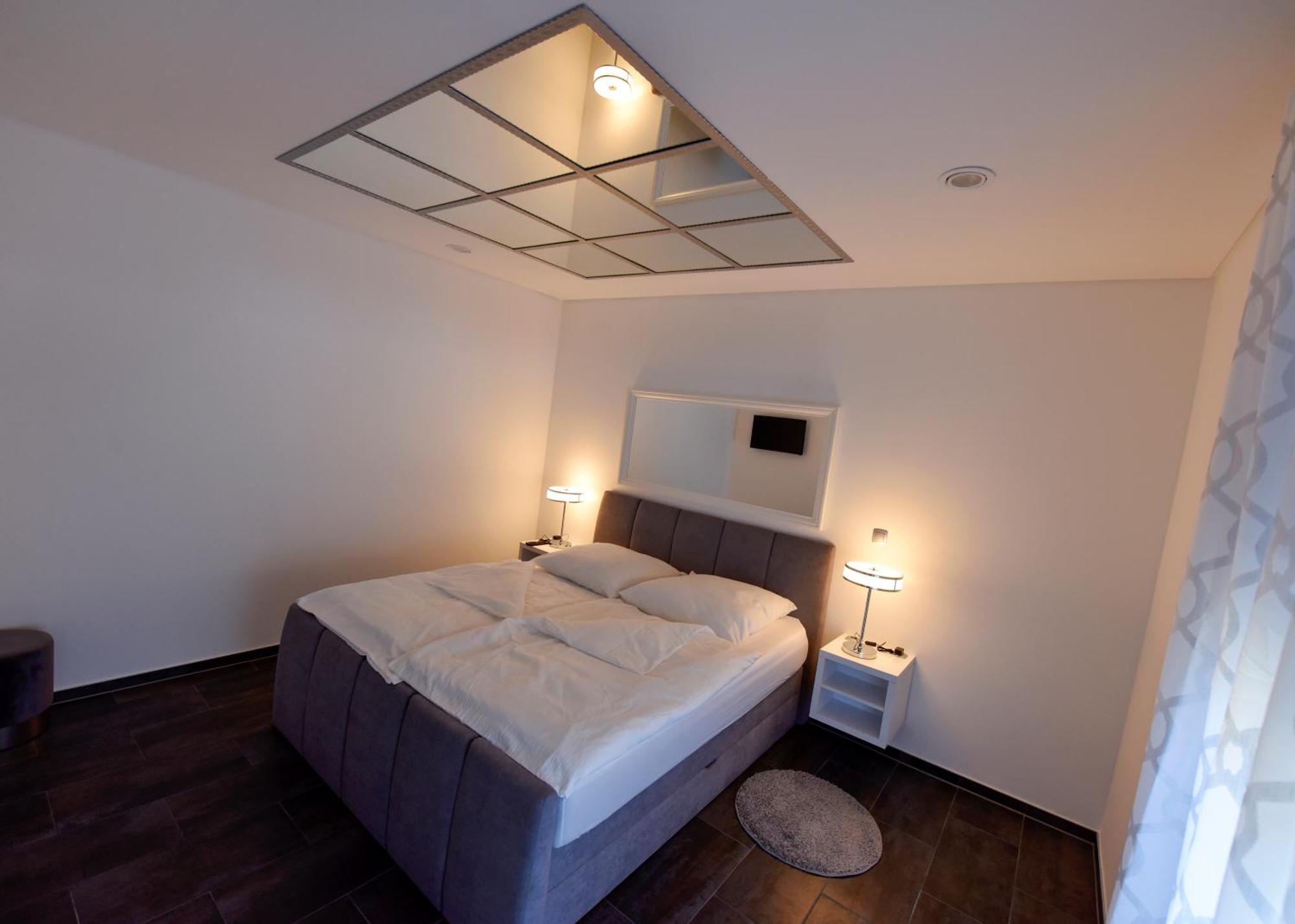 Apartmani I Bungalovi Trojka Banja Luka Phòng bức ảnh