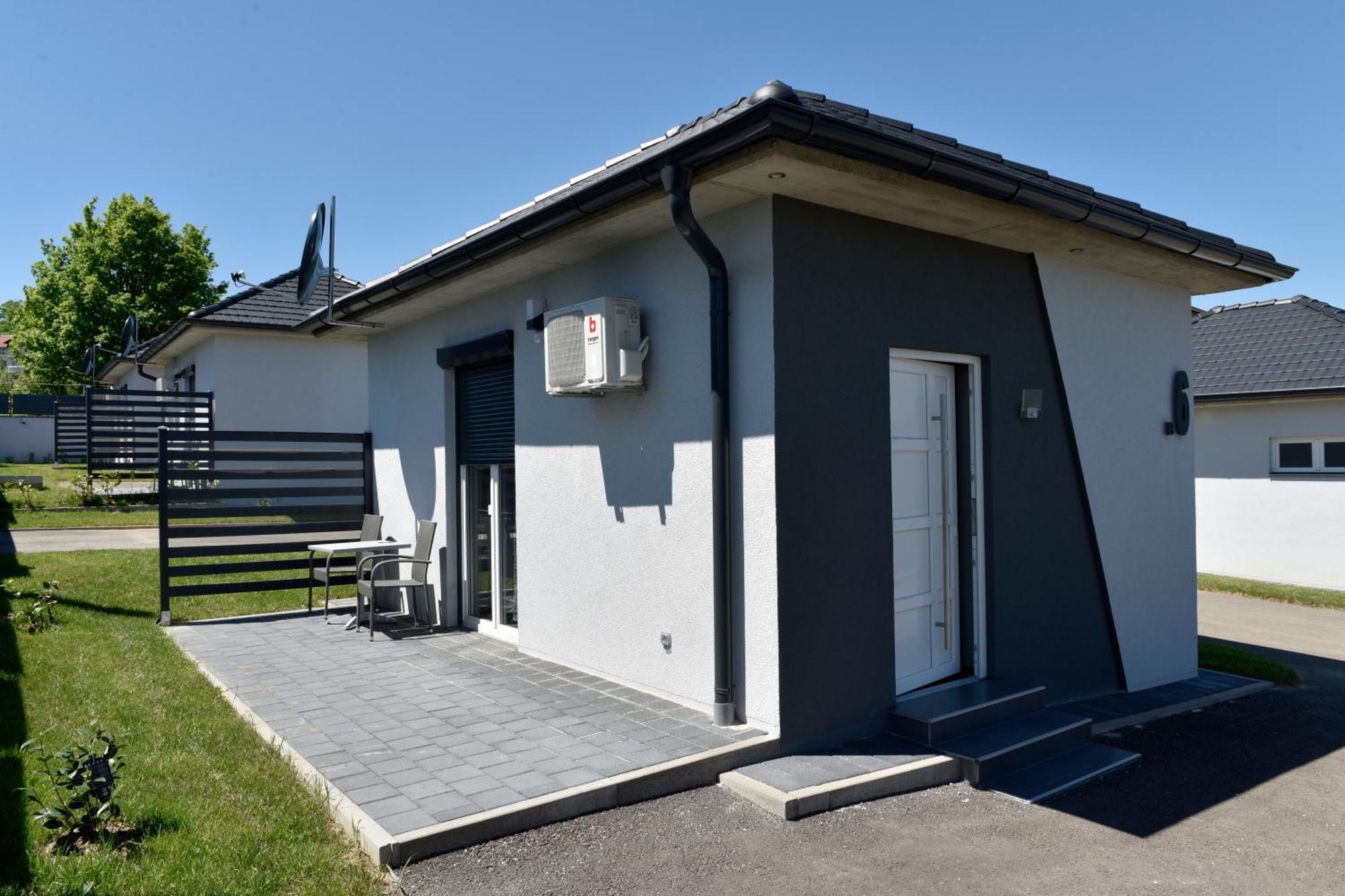Apartmani I Bungalovi Trojka Banja Luka Phòng bức ảnh